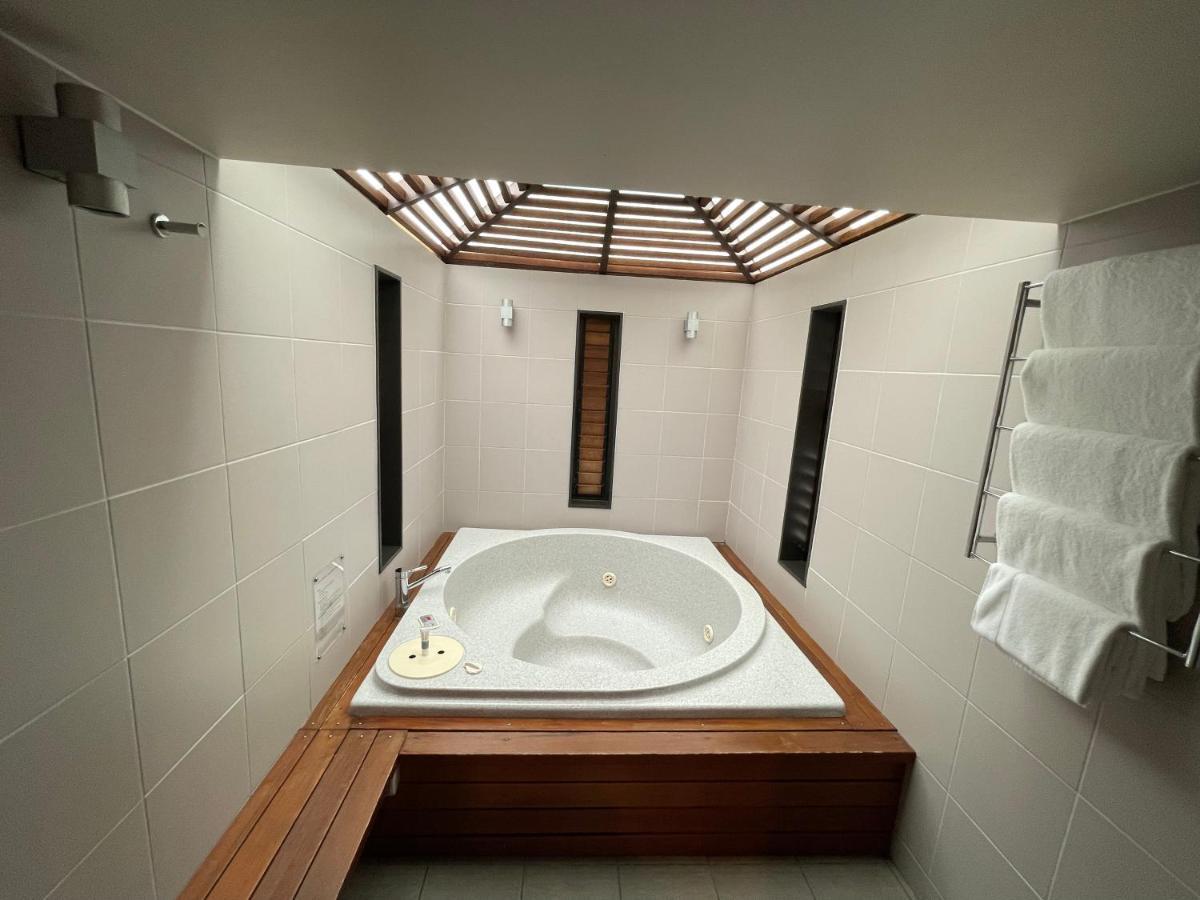 Bentleys Motor 4* Palmerston North